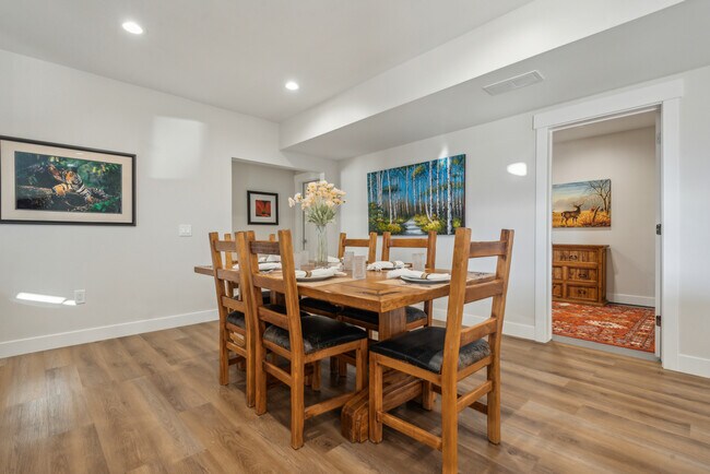 Photo - 1073 N Ml Rd