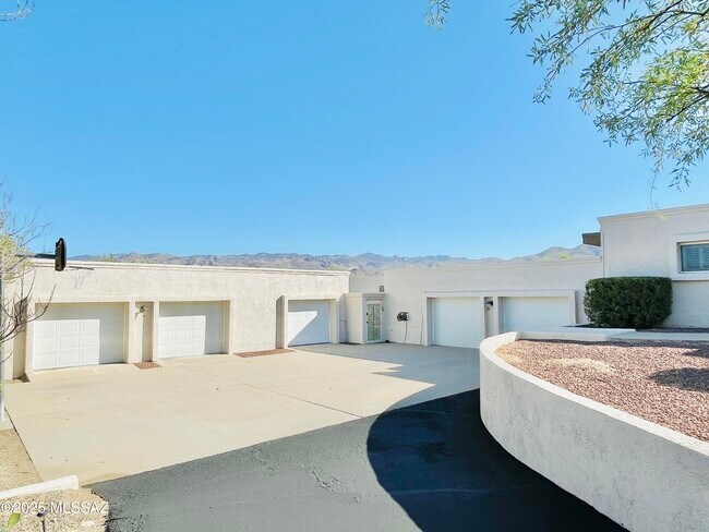 Photo - 12825 E Cape Horn Dr