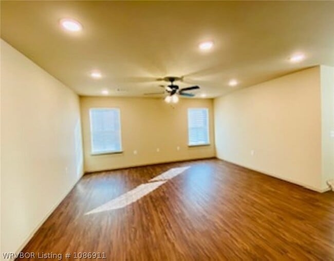 Photo - 6809 Veterans Ave