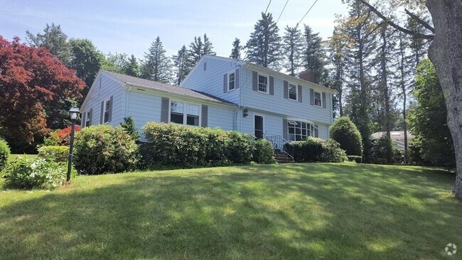 Building Photo - 6 Streeter Rd Rental