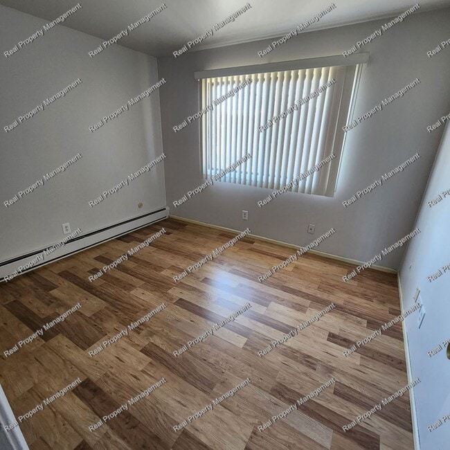 Photo - Clean 2 Bedroom 1 Bath Unit