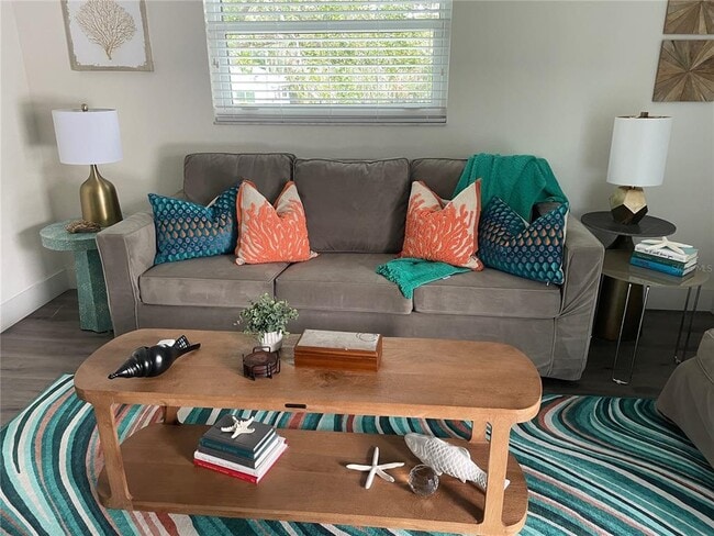 Photo - 1910 Morrill St