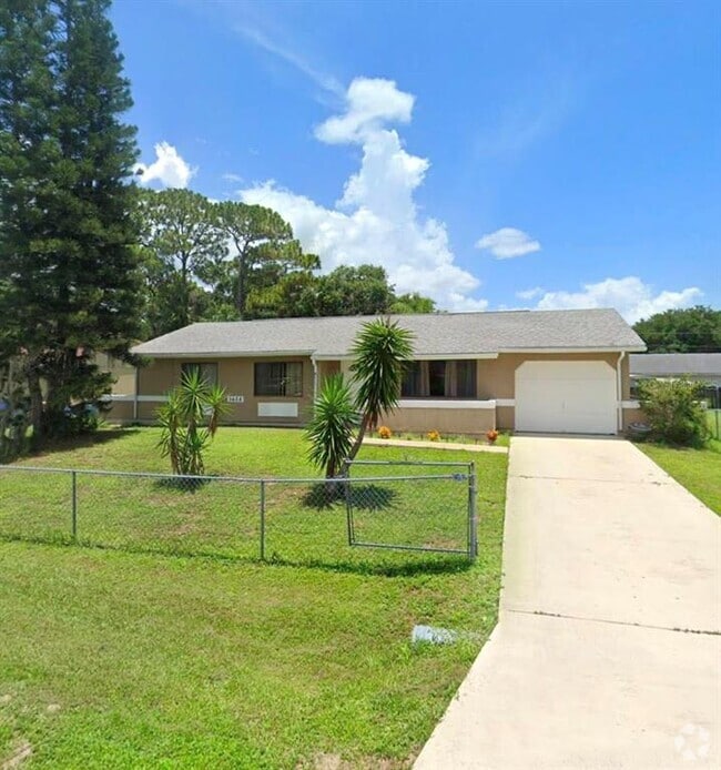 Building Photo - 5608 Kismet Terrace Rental