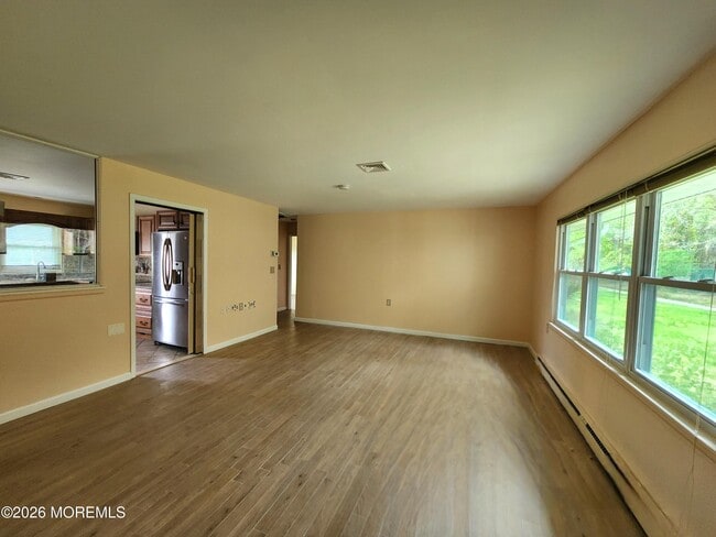 Photo - 341B Canterbury Ct