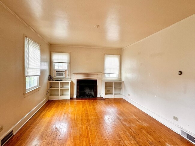 Photo - 1505 Broad Ave Unidad A