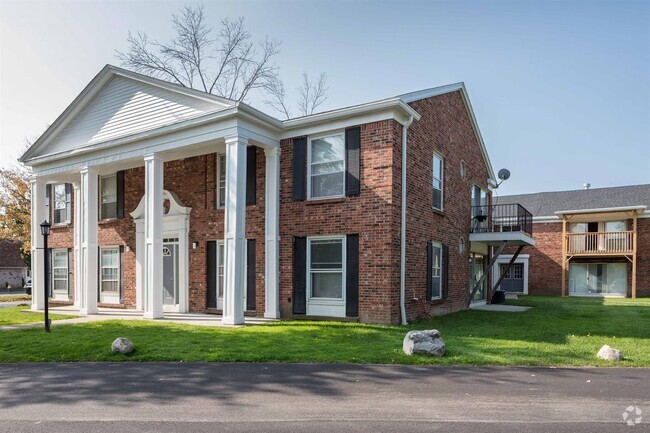 Building Photo - Fountainview East Apartments