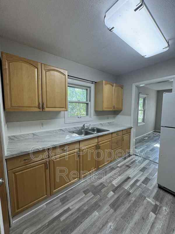 Photo - 517 Broadwater Ave