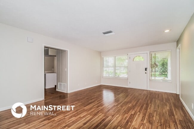 Photo - 1301 Leeway Ave