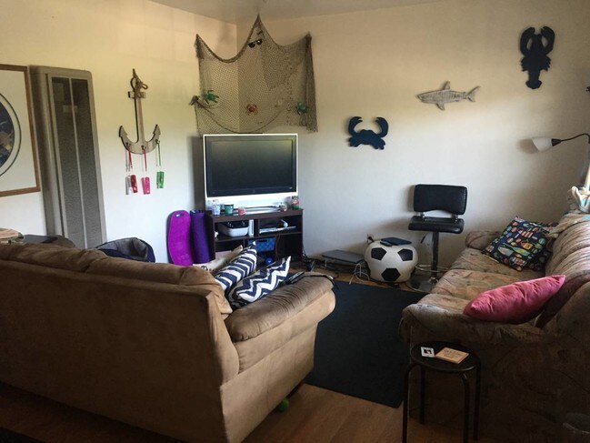 645 Palm St Unit 1