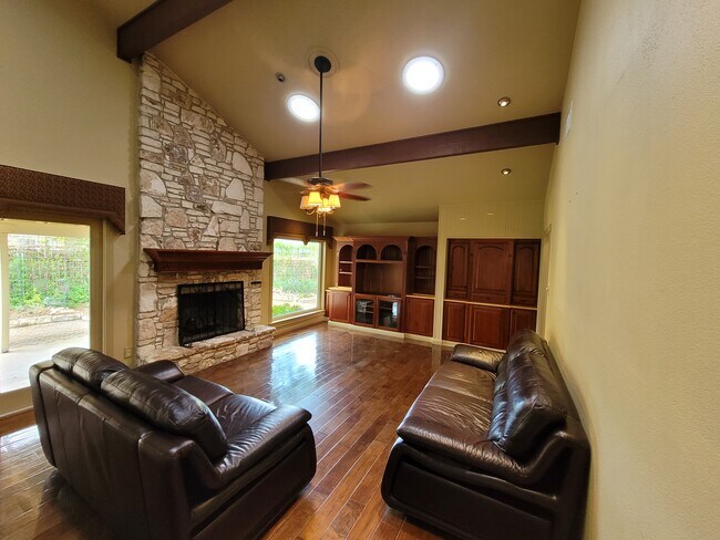 Photo - 7407 Louisa Allen Ct