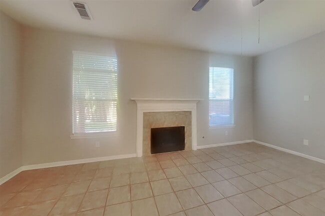 3631 Royal Royce Dr