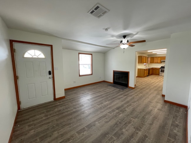 Photo - 311 Mahler St