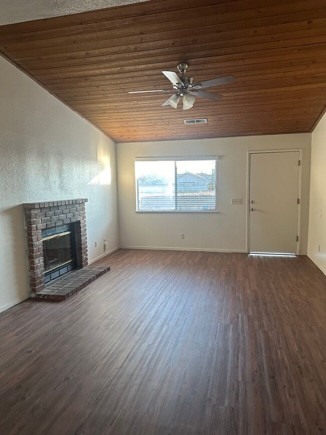 Photo - Cute home in a well established neighborhood with community pool!