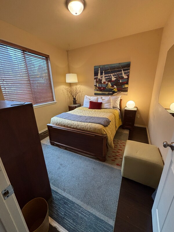 Photo - 715 Cedar St