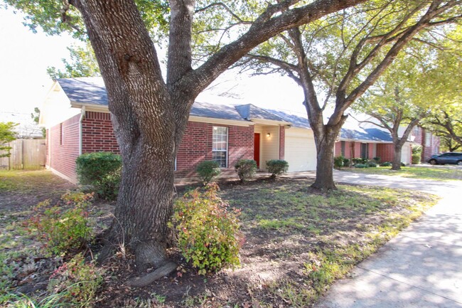 3 Bedroom, 2 Bath Home in Pflugerville - 3 Bedroom, 2 Bath Home in Pflugerville