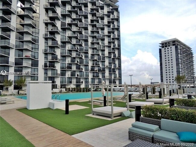 Photo - 5300 Paseo Blvd Unit 909