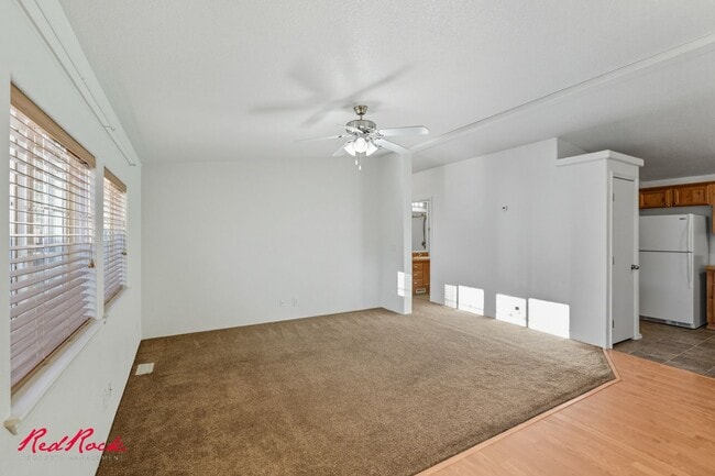 Photo - Single-Level 2 Bedroom Home in Washington ...