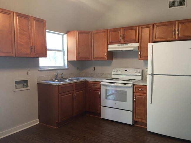 Photo - 4724 Cobblestone Ln