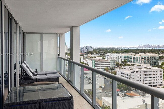 Building Photo - 6799 Collins Ave Unit 1106 Rental