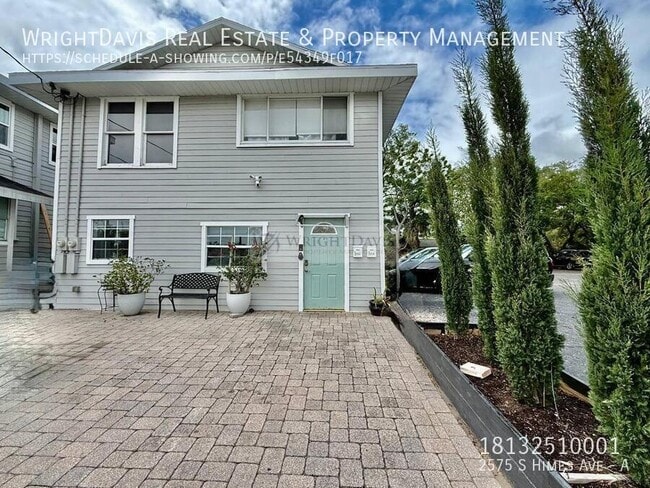 Building Photo - 2575 S Himes Ave