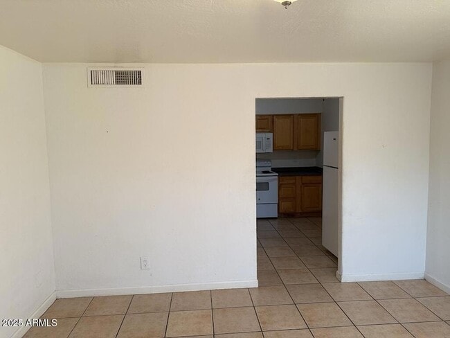 Photo - 4829 N 37th Ave