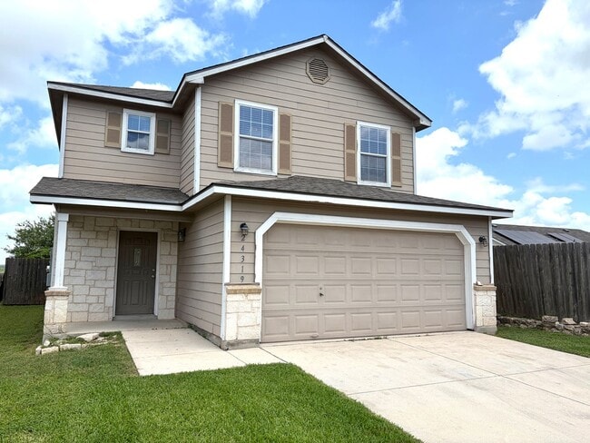 Building Photo - Spacious 3 Bedroom Home with Loft in Bulverde Village