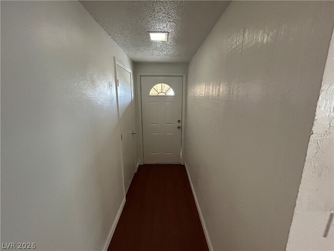 Photo - 1405 E McWilliams Ave