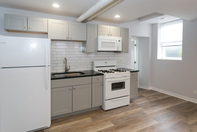 Photo - 4828 W Addison St Unit 6H