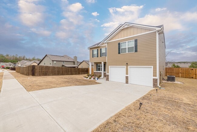 1016 Sherwood Ln