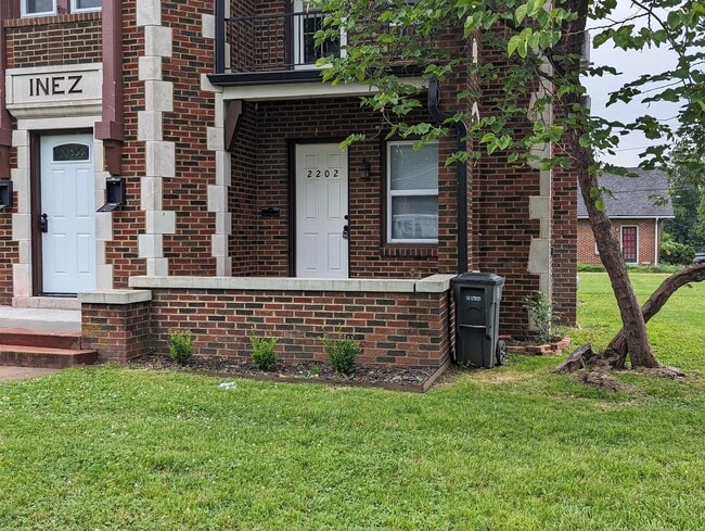 Photo - 2202 E 7th St House