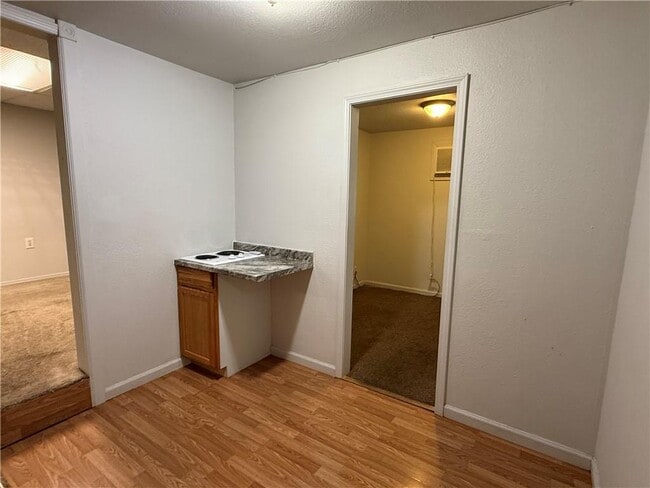 Photo - 269 E Pickens Rd Unit 13