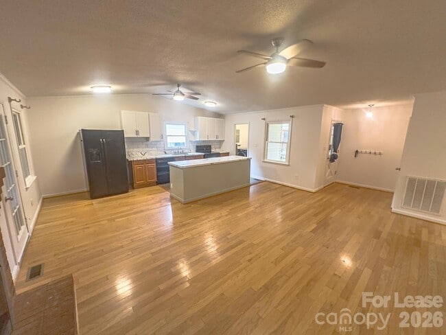 Photo - 115 Setter Ct