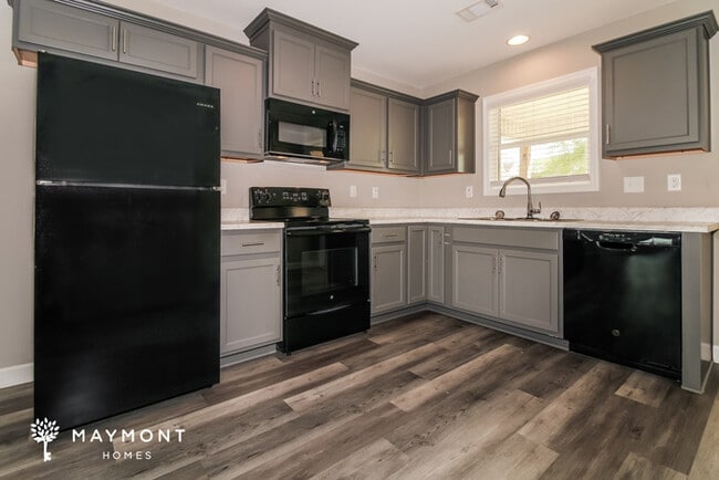 Photo - 119 Wexford Way