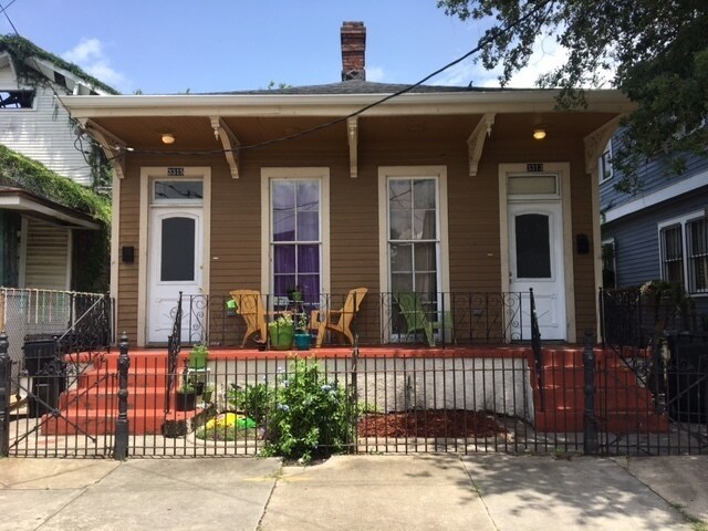 Building Photo - Baronne Unit 3313 Baronne Street