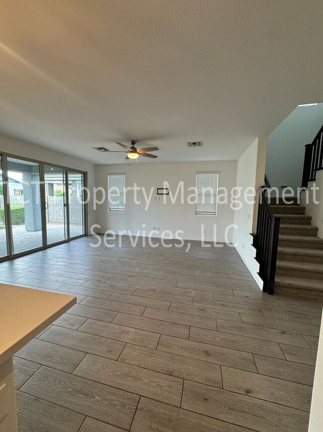 Photo - Beautiful Home in Spur Cross with Custom Touches