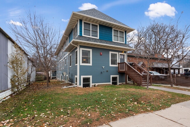 Photo - 4406-1 Nicollet Ave Unidad 1