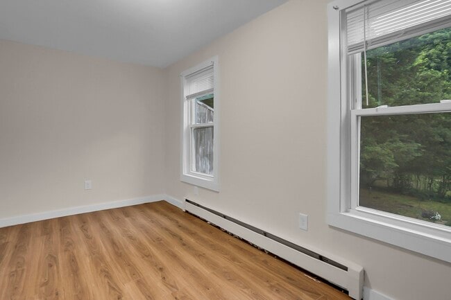 66 Pacific St Unit 2