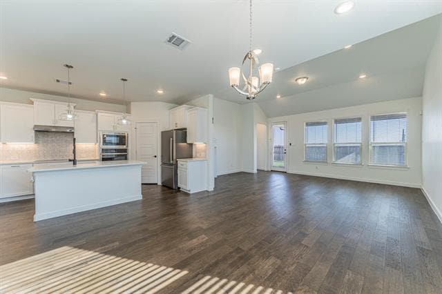 Photo - 1110 Stallion Ln