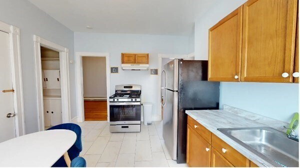 Building Photo - 61 Crescent Ave Unit 3 Rental