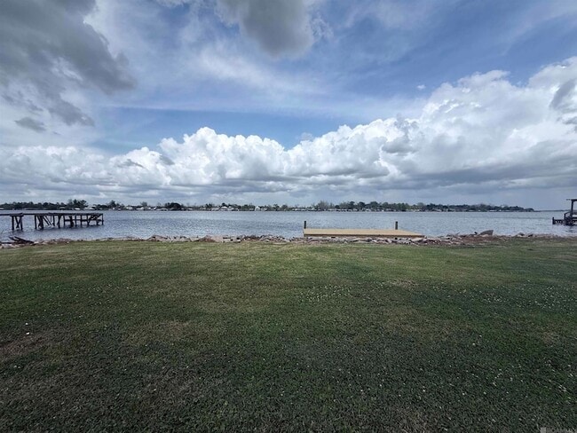 Photo - 8174 False River Rd