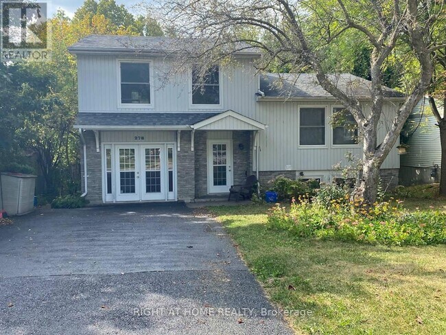 Photo - 278 Waratah Ave