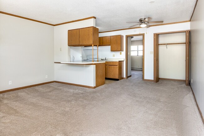 Brook Haven Apartments