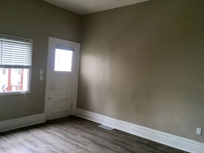 Photo - 108 Hallock St Unit 1 - Designer