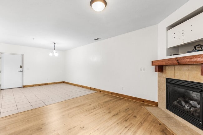 Photo - 5501 Lillehammer Ln Unidad 4101