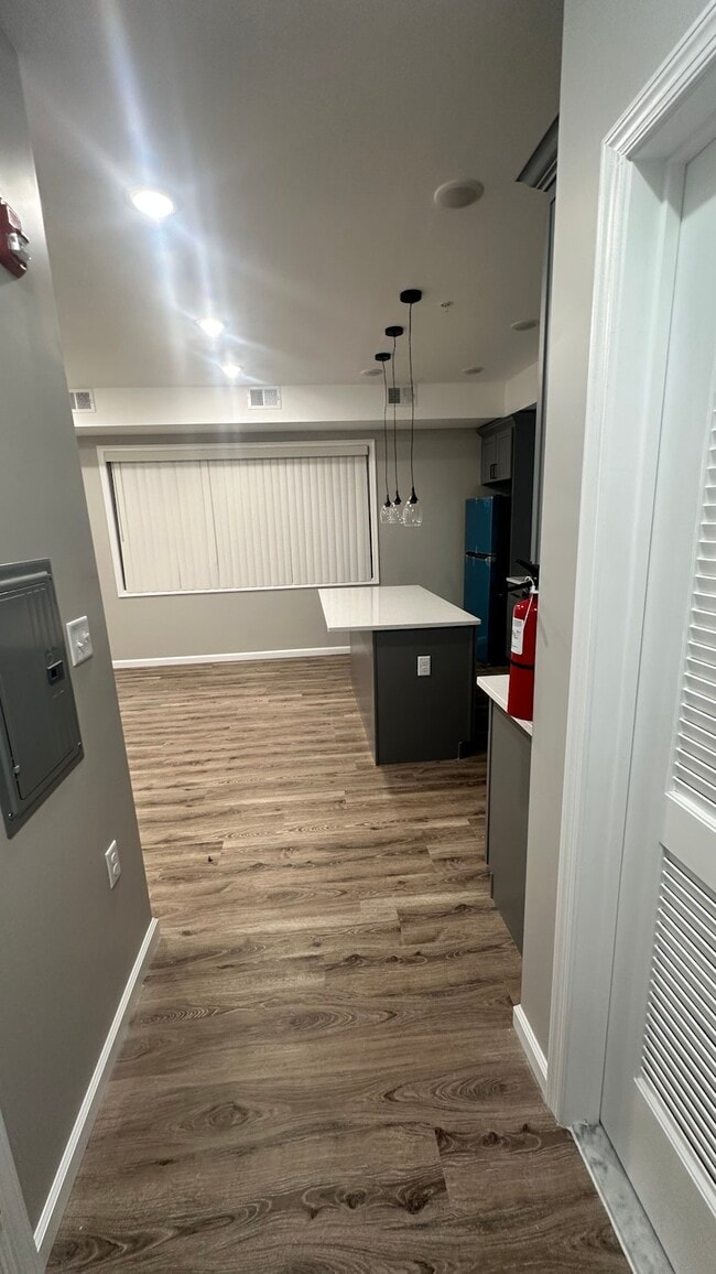 Photo - 275-277 16th Avenue, Unit 304 Unit 304