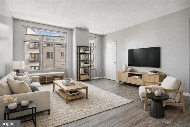 Photo - 28 Allegheny Ave Unit 806