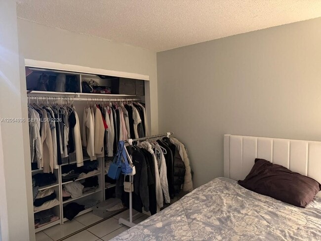Photo - 2420 Diana Dr Unit 302