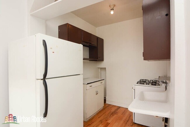 Photo - 4856 N Damen Ave Unit M04B