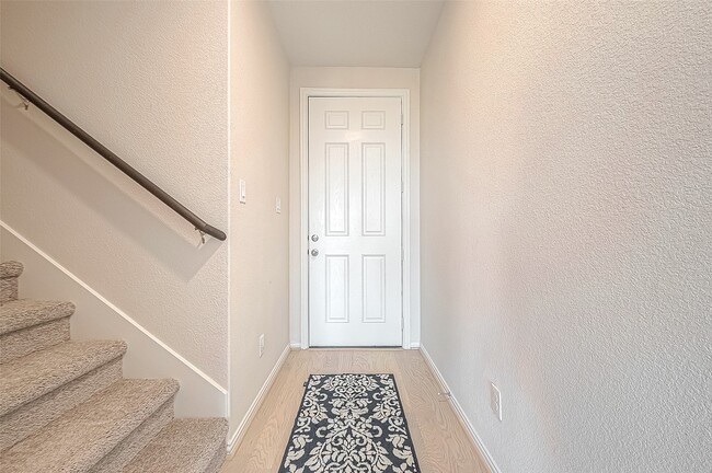 Photo - 27826 Western Crk Ct