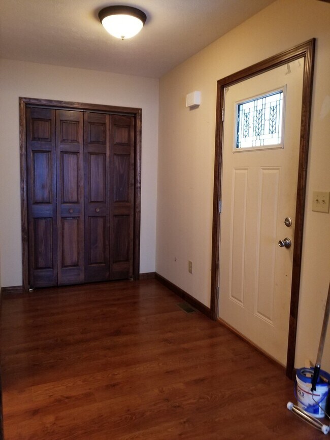 1413 S Grant St Unit 1